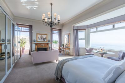 Eco-Luxury Sojourn in South Africa