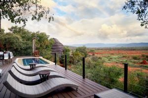 Madikwe Hills Private Game Lodge