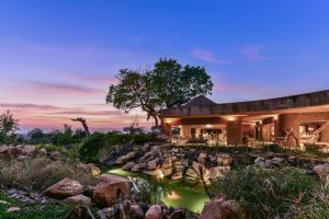 Sabi Sabi Earth Lodge