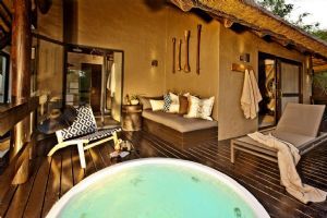 Sabi Sabi Little Bush Camp