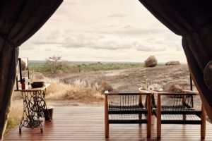 Sanctuary Kichakani Serengeti Camp