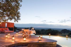 Serengeti Bushtops Lodge