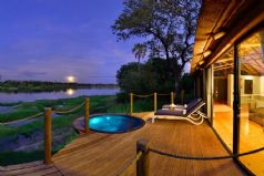 Victoria Falls River Lodge