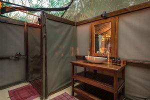 Wilderness Busanga Bush Camp