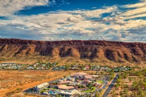 Crowne Plaza Alice Springs Lasseters