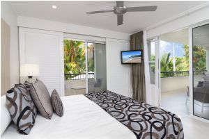 Mandalay Luxury Beachfront Apartments