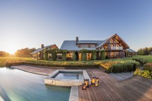 Spicers Peak Lodge