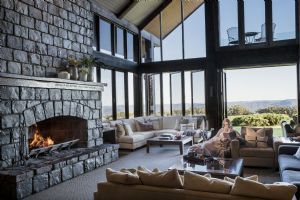 Spicers Peak Lodge