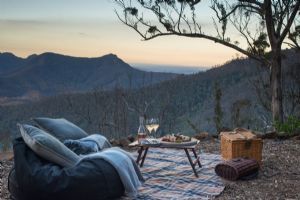 Spicers Peak Lodge