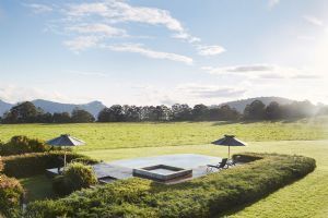 Spicers Peak Lodge