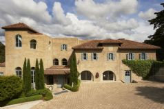 Villa Howden