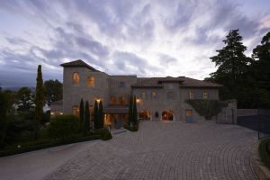 Villa Howden
