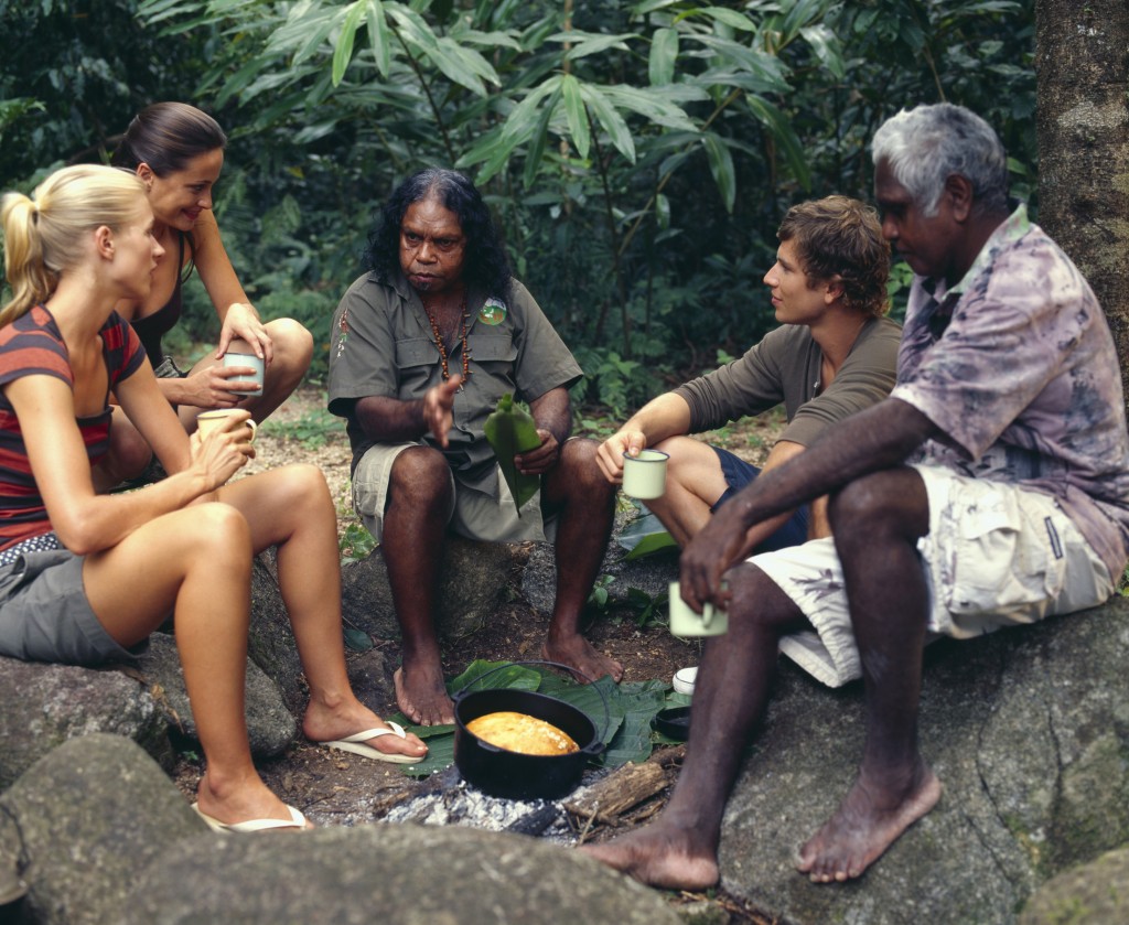 Dreamtime Walk; Photo Credit: Tourism Australia Dreamtime Aboriginal cultural experience | Photo Credit:Tourism Australia Copyright
