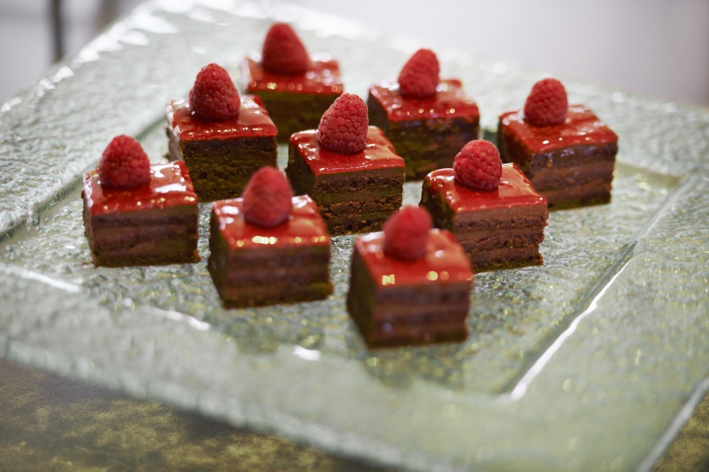 Dessert Canapes | Photo Credit: Hayman Dessert Canapes | Photo Credit: Hayman
