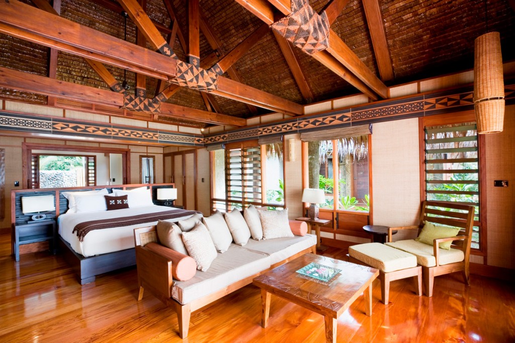 Garden Beachfront and Beachfront Bure interior | Photo Credit: Likuliku Lagoon Resort Garden Beachfront and Beachfront Bure interior | Photo Credit: Likuliku Lagoon Resort