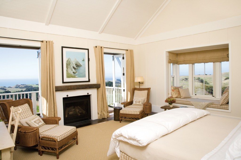 Premier Lodge Suite | Photo Credit: The Farm at Cape Kidnappers Premier Lodge Suite | Photo Credit: The Farm at Cape Kidnappers