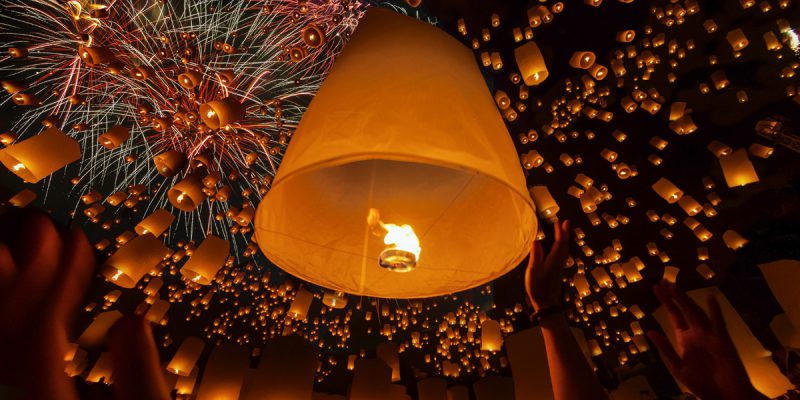 Khom loi lanterns | Photo Credit: Shutterstock