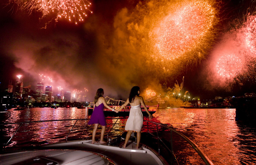 Fireworks over Sydney Harbour | Photo Credit: Destination New South Wales Fireworks over Sydney Harbour | Photo Credit: Destination New South Wales