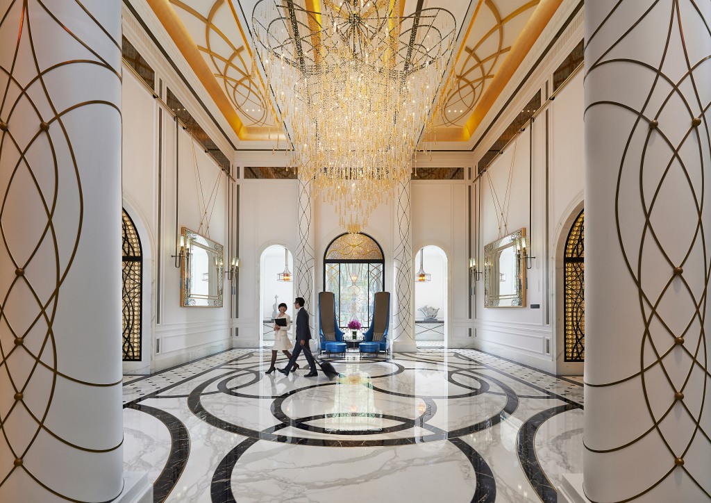 Mandarin Oriental Hotel Lobby