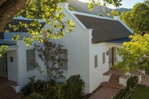 Leeu House