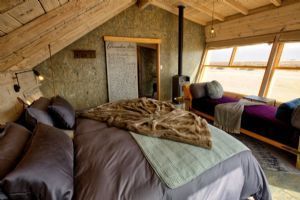 Shipwreck Lodge