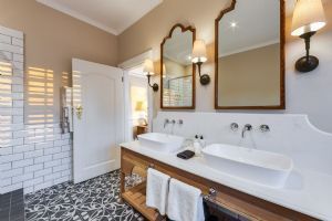 The Claremont Boutique Hotel