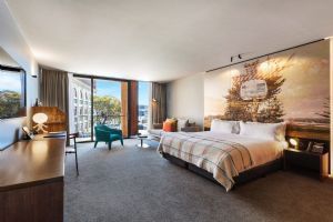 MACq 01 Hotel