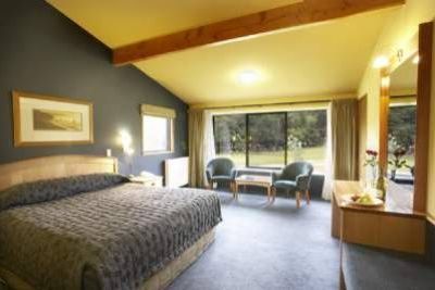 Wilderness Lodge Lake Moeraki 