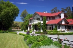 Lake Timara Lodge