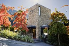 Queenstown Park Boutique Hotel