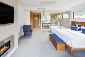 Queenstown Park Boutique Hotel