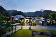 Scenic Hotel Franz Josef Glacier