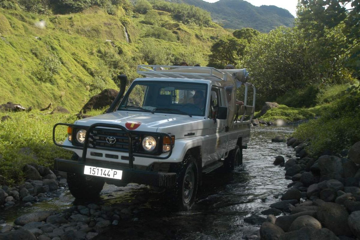 Inner Island 4x4 Safari